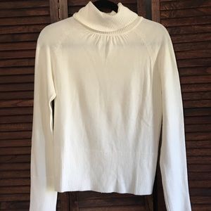 Cream Colored Turtleneck Sweater
